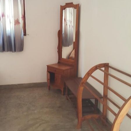Lokuge Grand Resort Kataragama Eksteriør bilde