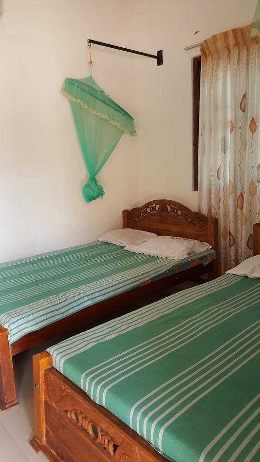 Lokuge Grand Resort Kataragama Eksteriør bilde