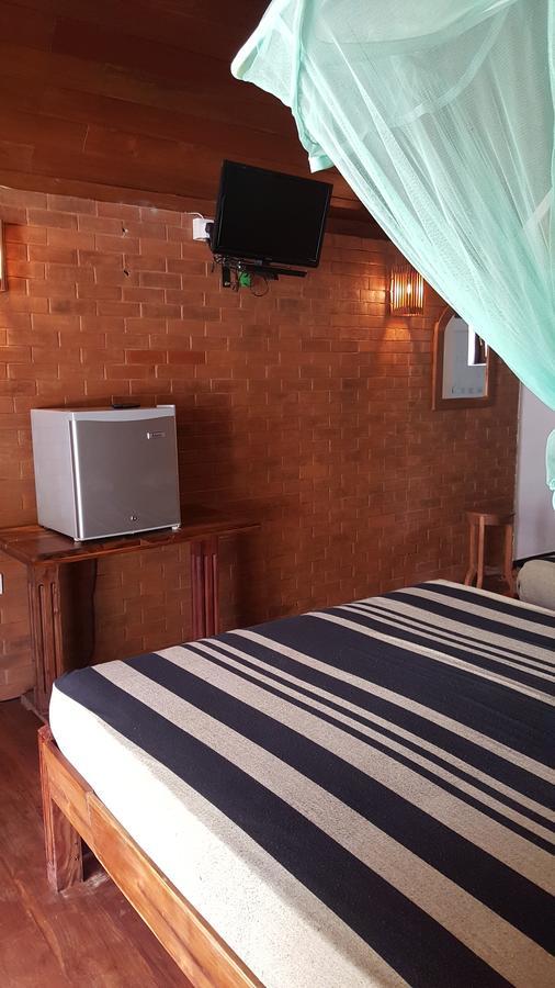 Lokuge Grand Resort Kataragama Eksteriør bilde