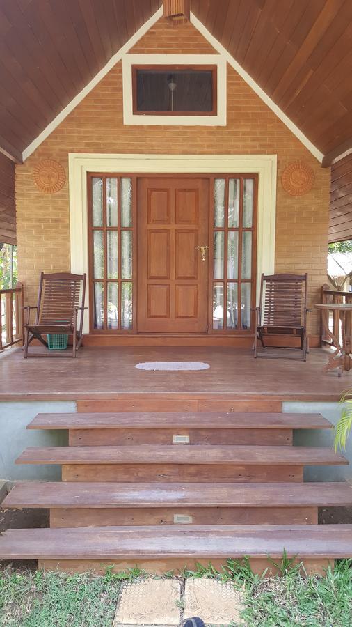 Lokuge Grand Resort Kataragama Eksteriør bilde
